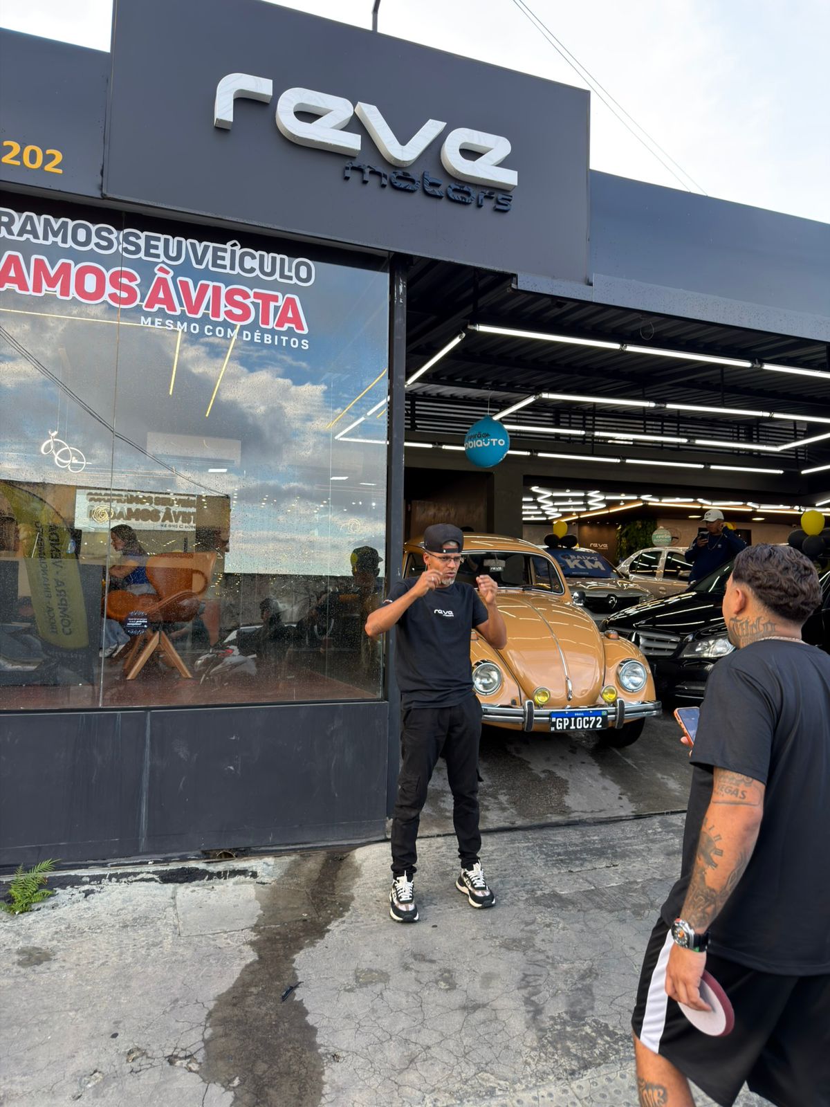 Instagram Reve Motors 4